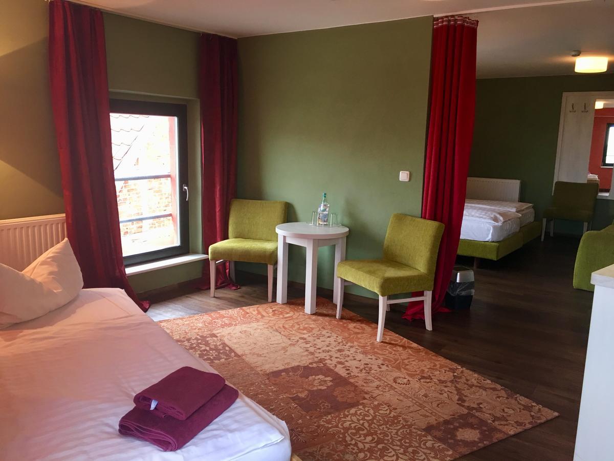 Maerchenhotel Берген-ауф-Рюген Екстер'єр фото